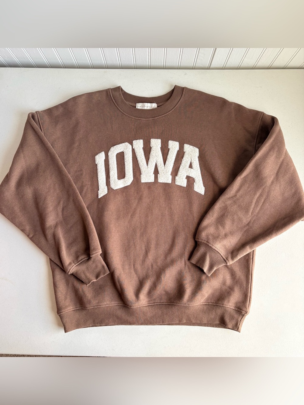State of Mine Iowa Sweatshirt Brown Varsity letters women’s extra small XS